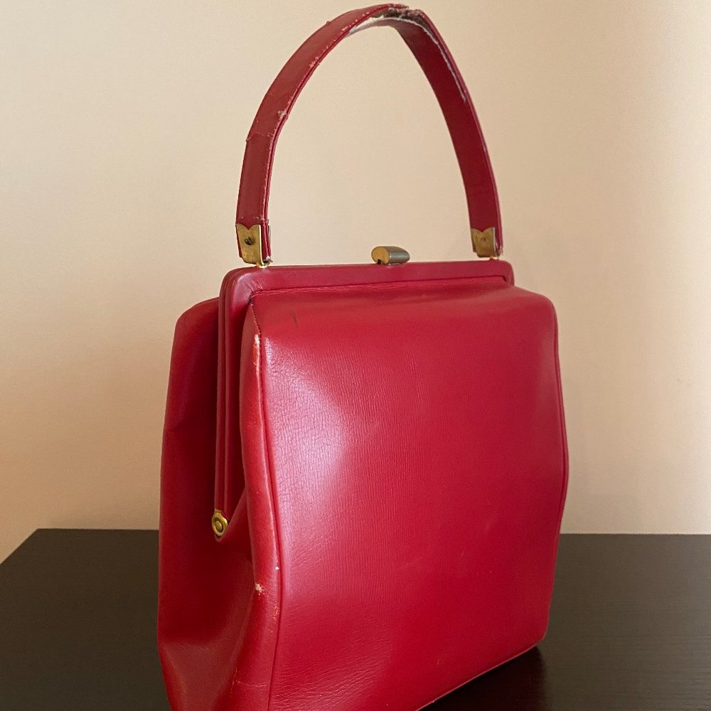 Red Dofan Bag - French